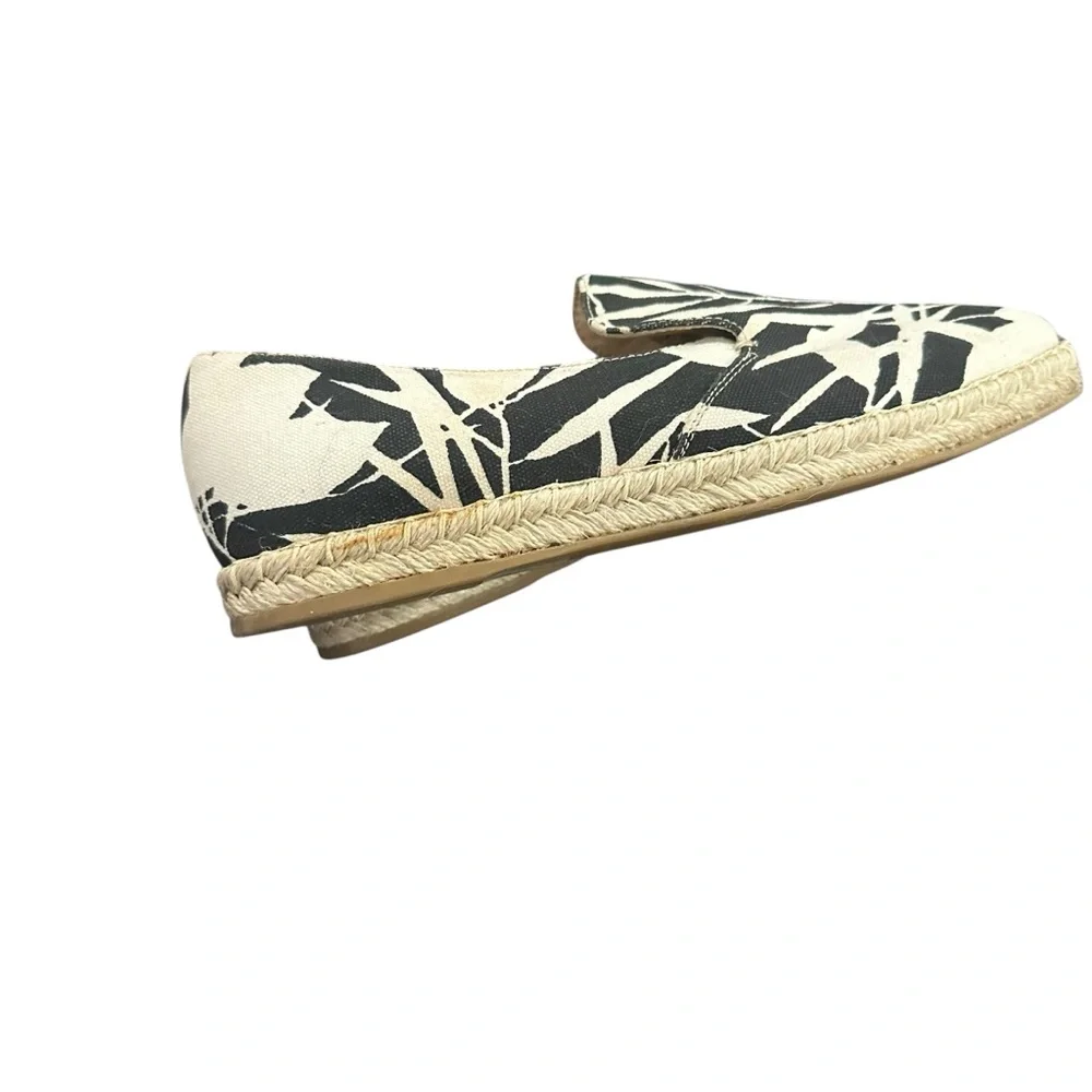 NEW M. Gemi Agio Floral Tropical Print Espadrilles 39.5